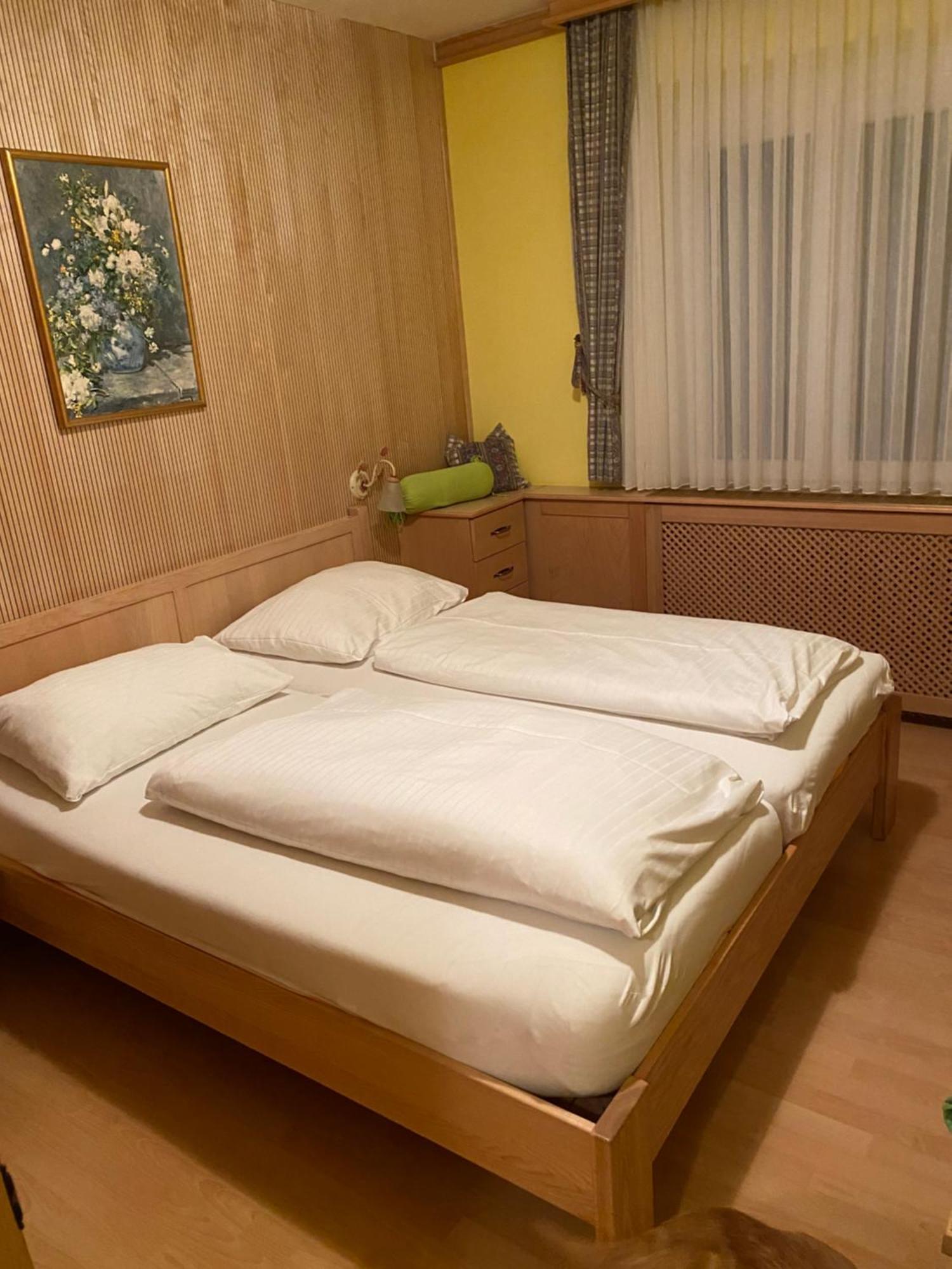Hotel-Restaurant-Vinothek Felix Sommer Auersthal Zewnętrze zdjęcie